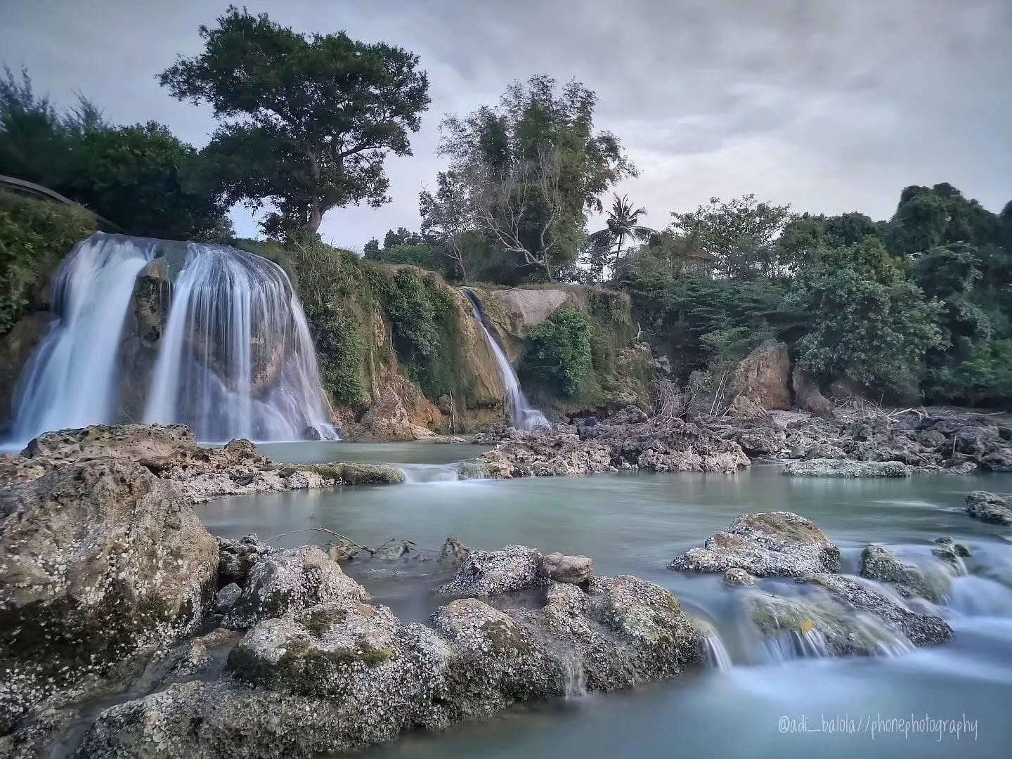 Air Terjun Toroan, Wisata Eksotis di Sampang yang Langsung Mengalir ke Laut