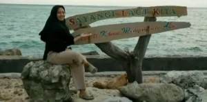 pantai camai camplong