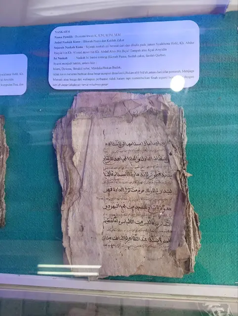 Salah satu manuskrip yang dipamerkan dalam Festival Literasi Sampang 2025