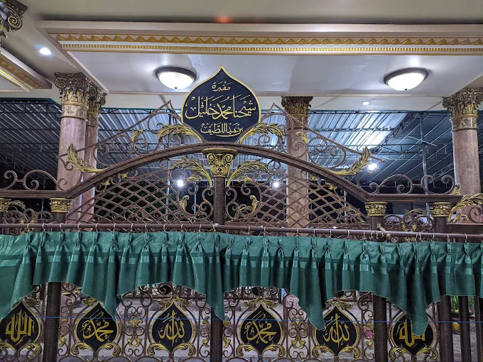 makam syaikhona kholil bangkalan